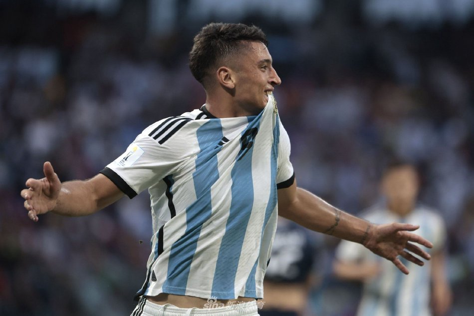 对于球迷而 对于球迷而